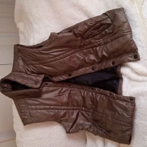 DKNY Active Vest. XL